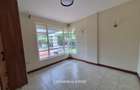 5 Bed Townhouse with Garden in Thome - 6