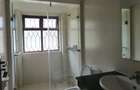 5 Bed Villa with Swimming Pool in Runda - 6