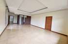 5 Bed Townhouse with En Suite at Runda Mumwe - 10