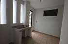 5 Bed Townhouse with En Suite in Spring Valley - 18