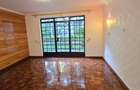 3 Bed Apartment with En Suite at Valley Arcade - 7