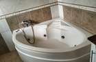 4 Bed Townhouse with En Suite in Westlands Area - 9