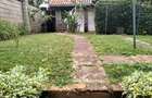 5 Bed Townhouse with En Suite in Lavington - 3