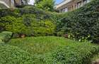 4 Bed Townhouse with En Suite at Off Brook House Drive - 2