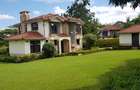 4 Bed House with En Suite at Rosslyn Redhil - 11