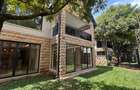 6 Bed Townhouse with En Suite at Lavington Green - 1