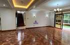 3 Bed Apartment with En Suite at Riverside Drive - 3