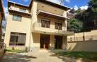 5 Bed Townhouse with Walk In Closet in Lavington - 3
