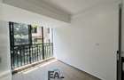 1 Bed Apartment with En Suite at Riverside Drive - 8