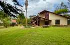 4 Bed Villa with En Suite in Windsor - 14