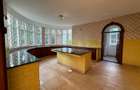 5 Bed Townhouse with En Suite in Rosslyn - 5
