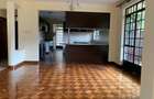 5 Bed House with En Suite in Lavington - 18