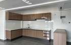 Serviced 2 Bed Apartment with En Suite in Riverside - 11