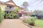 4 Bed Townhouse with En Suite at Lavington Green - 2