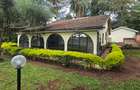 4 Bed House with En Suite at Loresho Road - 9