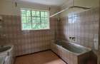 4 Bed House with En Suite at Lavington Green - 9