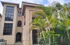 5 Bed Townhouse with En Suite in Lavington - 1