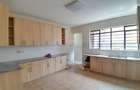 5 Bed Townhouse with En Suite at Lavington - 11