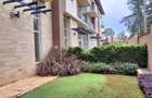 5 Bed Townhouse with En Suite at Lavington. - 9