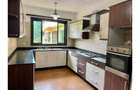 Serviced 3 Bed Apartment with En Suite at Grevillea Grove - 16