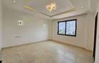 3 Bed Apartment with En Suite in Parklands - 10