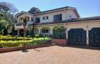 5 Bed Villa with En Suite in Nyari - 3