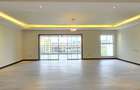 2 Bed Apartment with En Suite at Riverside Dr - 5