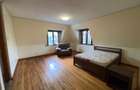 5 Bed House with En Suite in Runda - 20
