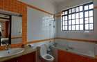 4 Bed Townhouse with En Suite in Lavington - 12