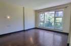 4 Bed Apartment with En Suite in General Mathenge - 8