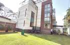 6 Bed Townhouse with En Suite in Lavington - 4