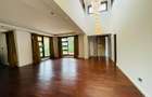 6 Bed Villa with En Suite in Kitisuru - 6