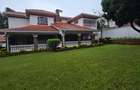 5 Bed House with En Suite at Rosslyn Road - 1
