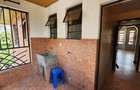 3 Bed Apartment with En Suite at - 7
