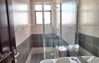 3 Bed Apartment with En Suite at Valley Arcade - 6