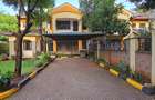 4 Bed Townhouse with En Suite at Off Convent Drive - 6