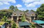 5 Bed Townhouse with En Suite at Lavington Green - 10