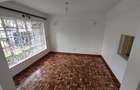 5 Bed Townhouse with En Suite in Kilimani - 6