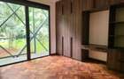 4 Bed Townhouse with En Suite in Lake View - 4