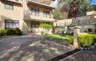 5 Bed Townhouse with En Suite in Lavington - 1