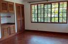 5 Bed Townhouse with En Suite in Runda - 17
