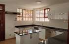 4 Bed Townhouse with En Suite at Westlands - 7