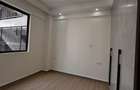 2 Bed Apartment with En Suite at Riverside Drive - 5