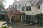 5 Bed House with En Suite in Runda - 1