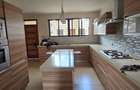 5 Bed Townhouse with En Suite at Lavington Green - 9