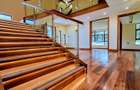 4 Bed House with En Suite in Rosslyn - 8