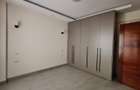 2 Bed Apartment with En Suite at Wood Avenue - 4