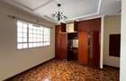 4 Bed Townhouse with En Suite in Lavington - 5