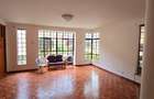 5 Bed Townhouse with En Suite at Lavington Road - 7