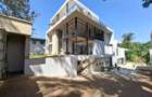 6 Bed Townhouse with En Suite in Lavington - 7